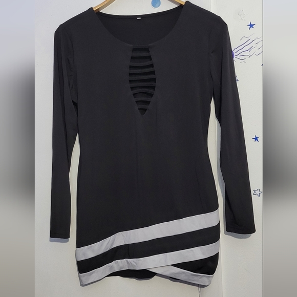 Women's Long Top Long sleeve Size Medium - Picture 1 of 3